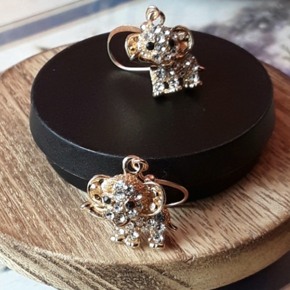 NEW Elephant Earrings - Picture 2 of 5
